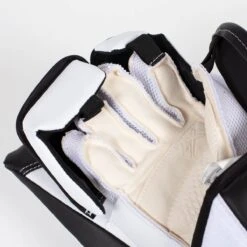 Bauer Vapor 2X Senior Goalie Blocker -The Hockey Shop bauer blockers bauer vapor 2x senior goalie blocker 5427547996226