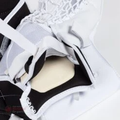 Bauer GSX Intermediate Goalie Catcher S20 -The Hockey Shop bauer catchers bauer gsx intermediate goalie catcher 14451209142338