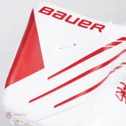 Bauer Vapor HyperLite Senior Goalie Catcher -The Hockey Shop bauer catchers bauer vapor hyperlite senior goalie catcher 27972555046978
