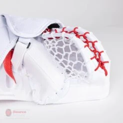 Bauer Vapor HyperLite Senior Goalie Catcher -The Hockey Shop bauer catchers bauer vapor hyperlite senior goalie catcher 27972555112514