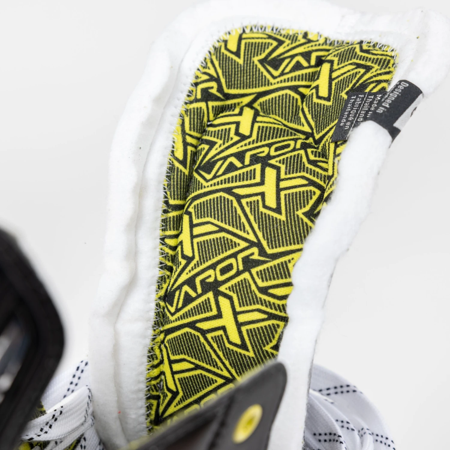 Bauer Vapor X3.5 Senior Roller Hockey Skates 17 Bauer Vapor X3.5 Senior Roller Hockey Skates - Image 15