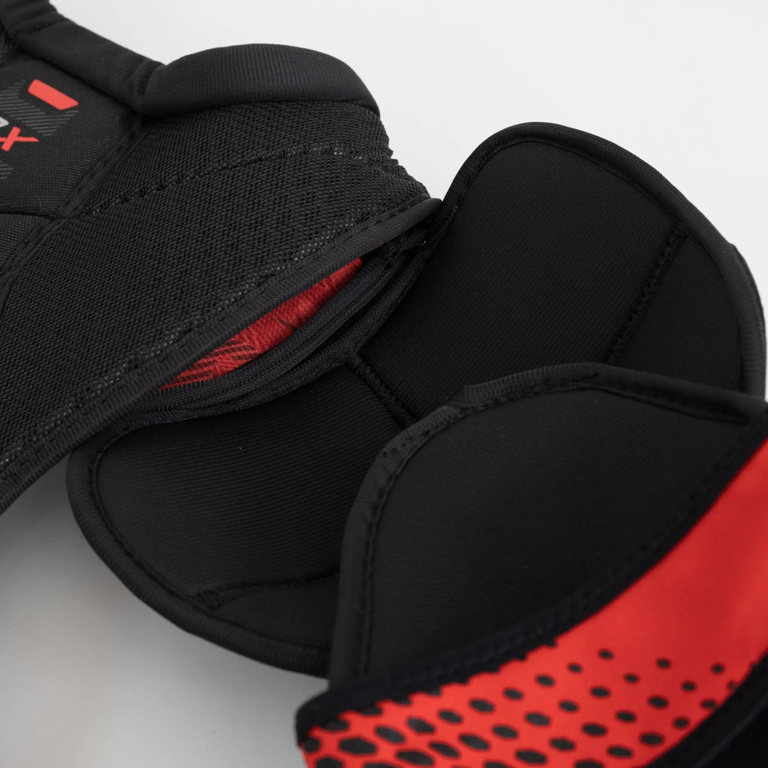 Bauer Vapor 3X Intermediate Hockey Shoulder Pads 21 Bauer Vapor 3X Intermediate Hockey Shoulder Pads - Image 19