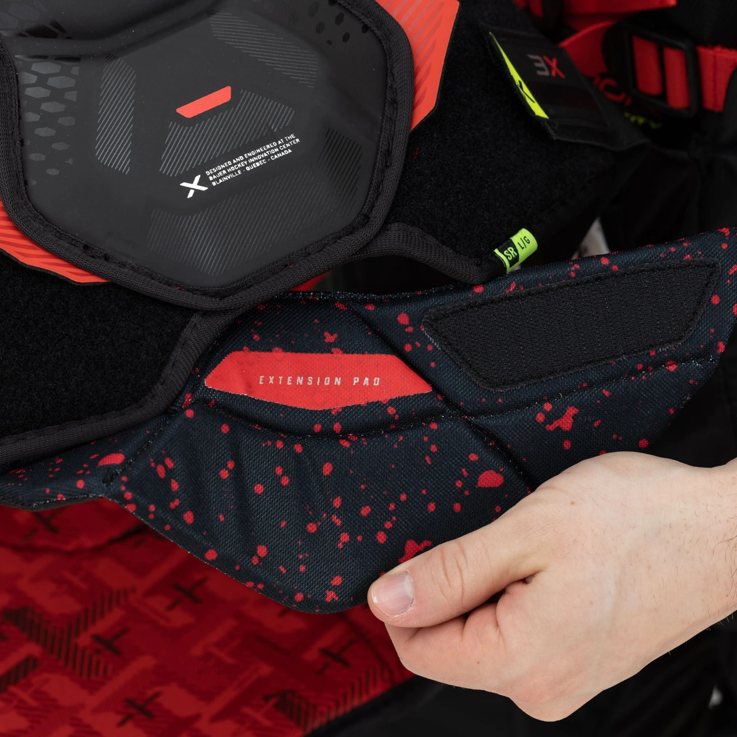 Bauer Vapor 3X Intermediate Hockey Shoulder Pads 7 Bauer Vapor 3X Intermediate Hockey Shoulder Pads - Image 5