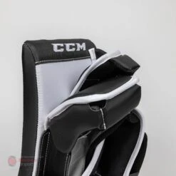 CCM Extreme Flex E5.9 Intermediate Goalie Blocker - Source Exclusive -The Hockey Shop ccm blockers ccm extreme flex e5 9 intermediate goalie blocker source exclusive 28238261485634