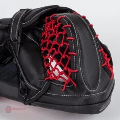 CCM Axis Senior Goalie Catcher - 600 Break Angle -The Hockey Shop ccm catchers ccm axis senior goalie catcher 600 break angle black red black regular 14364028600386