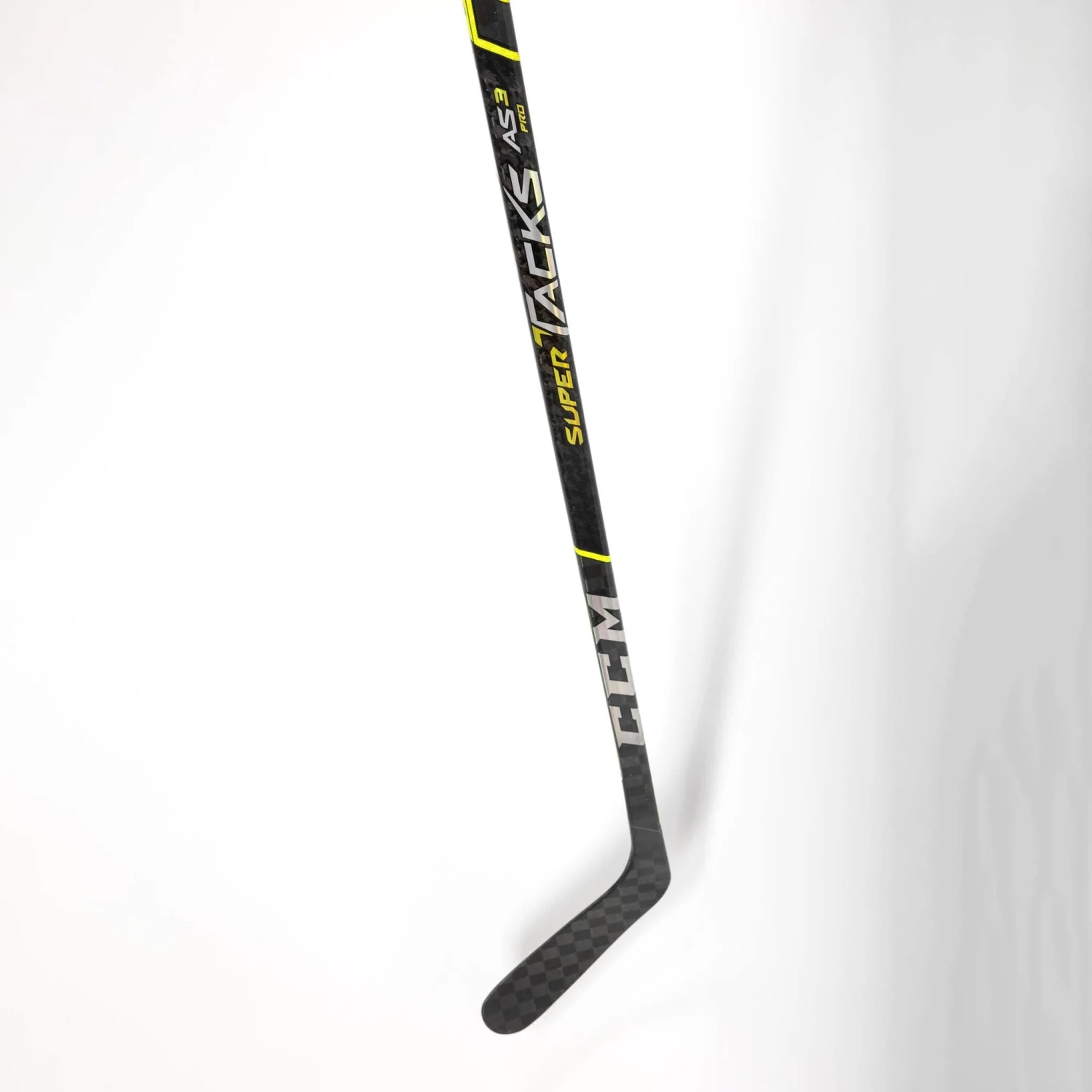 CCM Super Tacks AS3 Pro Intermediate Hockey Stick 4 CCM Super Tacks AS3 Pro Intermediate Hockey Stick - Image 2
