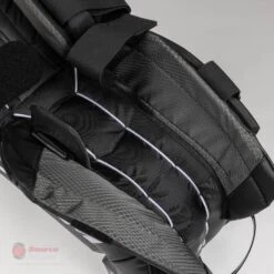 CCM Extreme Flex E5.5 Junior Goalie Leg Pads - Source Exclusive -The Hockey Shop ccm leg pads ccm extreme flex e5 5 junior goalie leg pads source exclusive 28238250868802