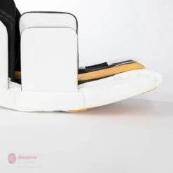 CCM Extreme Flex E5.9 Senior Goalie Leg Pads 31 CCM Extreme Flex E5.9 Senior Goalie Leg Pads -The Hockey Shop ccm leg pads ccm extreme flex e5 9 senior goalie leg pads 27988495728706