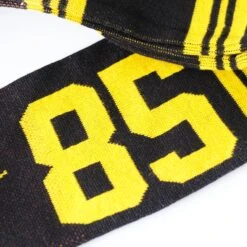 Forever Collectables Big Logo Scarf - Canucks Skate Third -The Hockey Shop forever collectibles scarf forever collectables big logo scarf canucks skate third vancouver canucks osfa 30067073646658