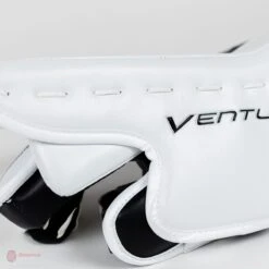 Vaughn Ventus SLR2 Pro Carbon Senior Goalie Blocker -The Hockey Shop vaughn blockers vaughn ventus slr2 pro carbon senior goalie blocker 5312866091074