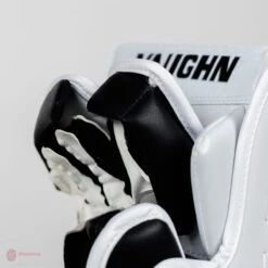 Vaughn Ventus SLR2 Pro Carbon Senior Goalie Blocker -The Hockey Shop vaughn blockers vaughn ventus slr2 pro carbon senior goalie blocker 5312867205186