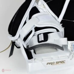 Vaughn Ventus SLR2 Pro Carbon Senior Goalie Catcher -The Hockey Shop vaughn catchers vaughn ventus slr2 pro carbon senior goalie catcher 30365357637698