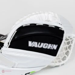 Vaughn Ventus SLR2-ST Pro Carbon Senior Goalie Catcher -The Hockey Shop vaughn catchers vaughn ventus slr2 st pro carbon senior goalie catcher 5392289955906