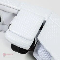 Vaughn Velocity V9 Pro Senior Goalie Leg Pads -The Hockey Shop vaughn leg pads vaughn velocity v9 pro senior goalie leg pads 14508643614786