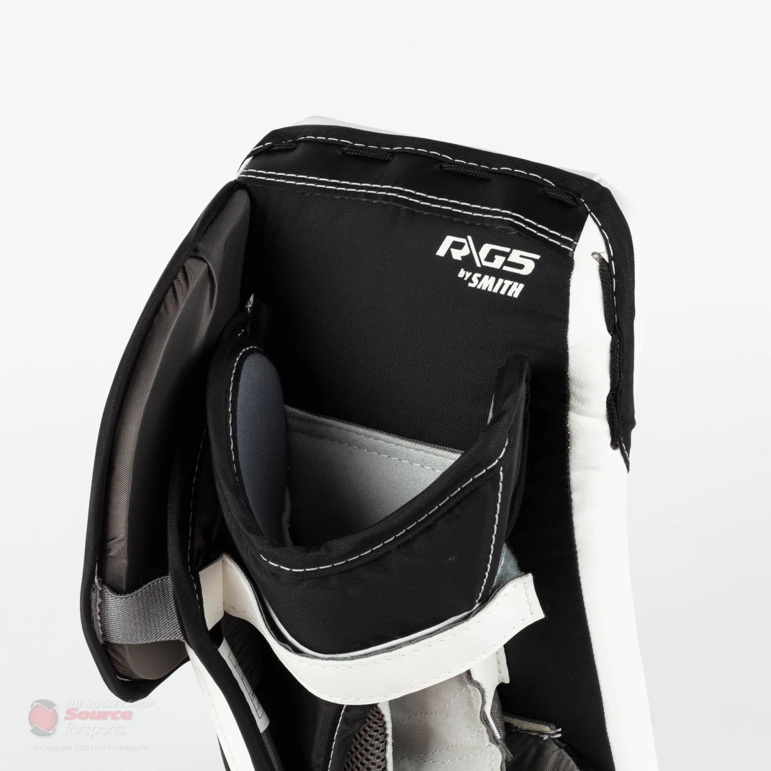 Warrior Ritual G5 Junior Goalie Blocker 6 Warrior Ritual G5 Junior Goalie Blocker - Image 4