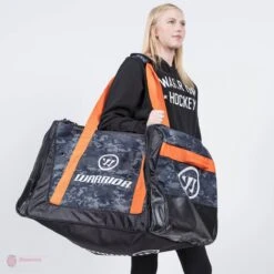 Warrior Q20 Junior Carry Hockey Bag -The Hockey Shop warrior carry hockey bags warrior q20 junior carry hockey bag 4530117607490